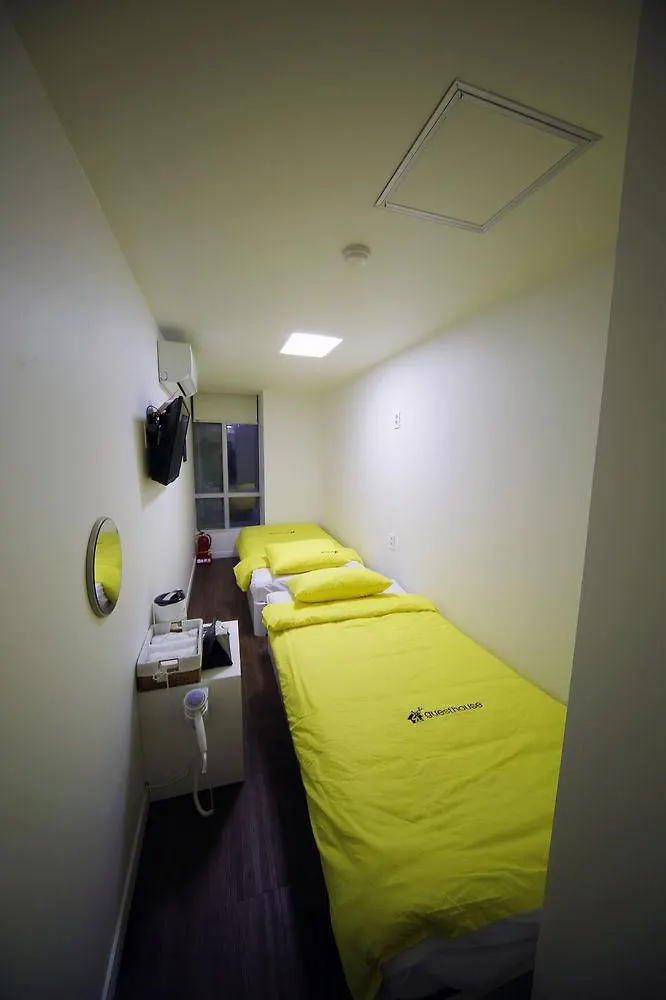 Hostel 24 Guesthouse Seoul City Hall South Korea