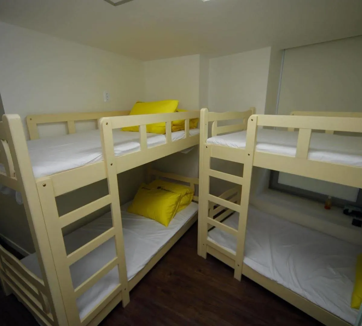 Hostel 24 Guesthouse Seoul City Hall
