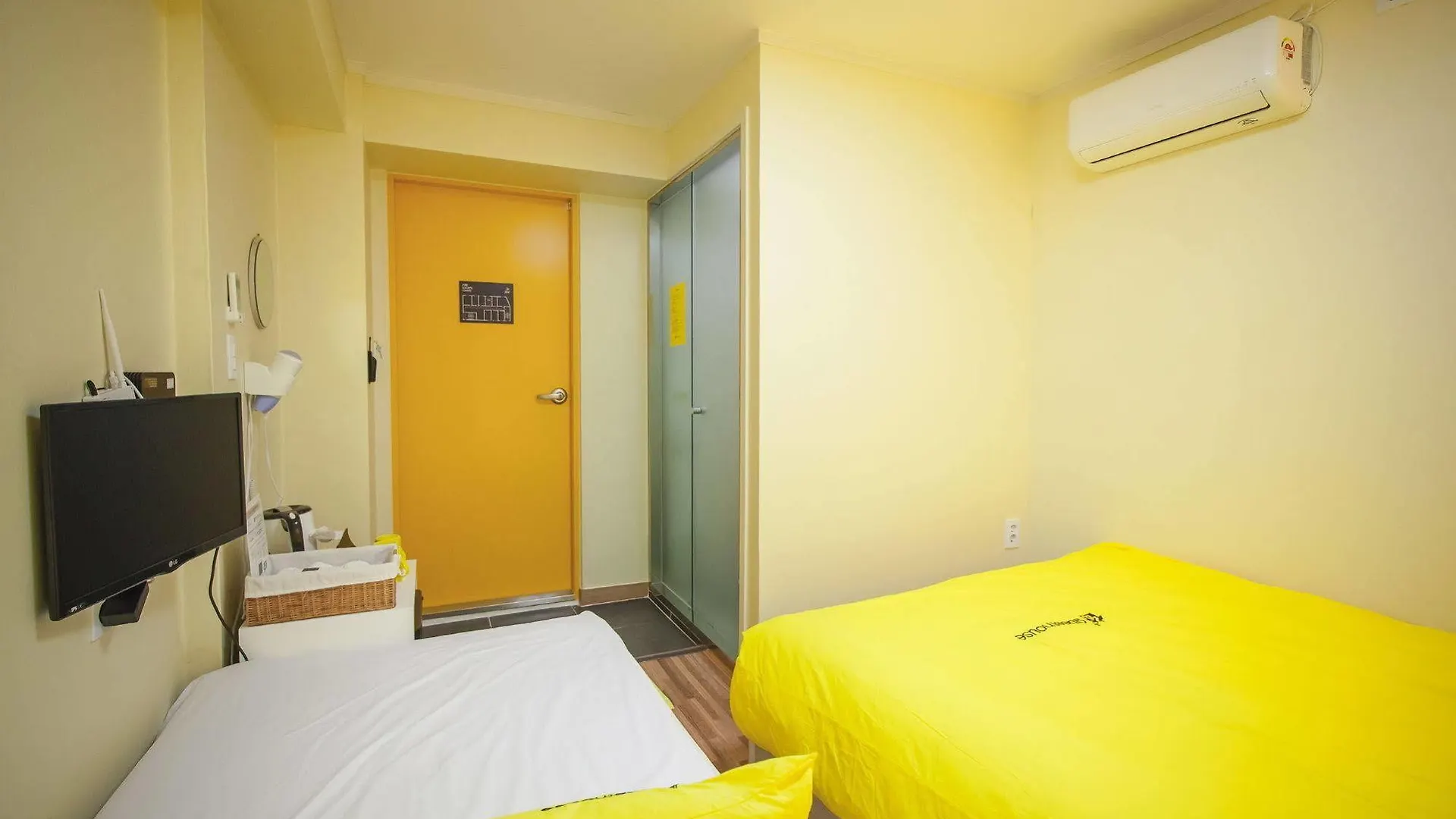 Hostel 24 Guesthouse Seoul City Hall South Korea